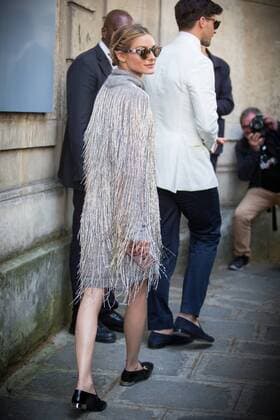 Paris Haute Couture Week - Promis vor Valentino Modenschau Olivia Palermo PEOPLE : Modenschau Valentino - Haute Couture Herbst Winter - 06 07 2016 Viktorx 