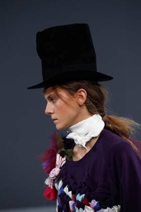 Paris Haute Couture Week - Viktor and Rolf Modenschau 209307 Marineau Starface 2016-07-06 Paris France Paris Fashion week. Defilé Haute Couture Automne Hiver 2016 Viktor & Rolf. Viktor & Rolf, Couture autumn-winter 2016 Paris, France Editorial Use Only  Copyright: xMarineaux STAR_209307_004