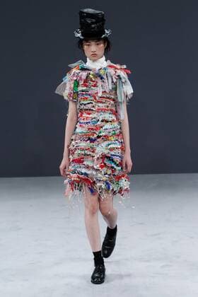Paris Haute Couture Week - Viktor and Rolf Modenschau 209307 Marineau Starface 2016-07-06 Paris France Paris Fashion week. Defilé Haute Couture Automne Hiver 2016 Viktor & Rolf. Viktor & Rolf, Couture autumn-winter 2016 Paris, France Editorial Use Only  Copyright: xMarineaux STAR_209307_010