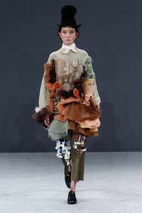 Paris Haute Couture Week - Viktor and Rolf Modenschau 209307 Marineau Starface 2016-07-06 Paris France Paris Fashion week. Defilé Haute Couture Automne Hiver 2016 Viktor & Rolf. Viktor & Rolf, Couture autumn-winter 2016 Paris, France Editorial Use Only  Copyright: xMarineaux STAR_209307_019