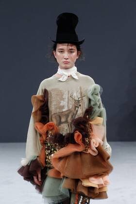 Paris Haute Couture Week - Viktor and Rolf Modenschau 209307 Marineau Starface 2016-07-06 Paris France Paris Fashion week. Defilé Haute Couture Automne Hiver 2016 Viktor & Rolf. Viktor & Rolf, Couture autumn-winter 2016 Paris, France Editorial Use Only  Copyright: xMarineaux STAR_209307_020