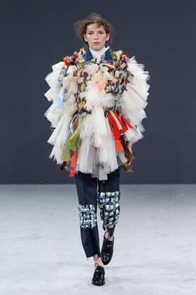 Paris Haute Couture Week - Viktor and Rolf Modenschau 209307 Marineau Starface 2016-07-06 Paris France Paris Fashion week. Defilé Haute Couture Automne Hiver 2016 Viktor & Rolf. Viktor & Rolf, Couture autumn-winter 2016 Paris, France Editorial Use Only  Copyright: xMarineaux STAR_209307_036