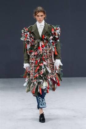 Paris Haute Couture Week - Viktor and Rolf Modenschau 209307 Marineau Starface 2016-07-06 Paris France Paris Fashion week. Defilé Haute Couture Automne Hiver 2016 Viktor & Rolf. Viktor & Rolf, Couture autumn-winter 2016 Paris, France Editorial Use Only  Copyright: xMarineaux STAR_209307_051
