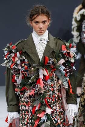 Paris Haute Couture Week - Viktor and Rolf Modenschau 209307 Marineau Starface 2016-07-06 Paris France Paris Fashion week. Defilé Haute Couture Automne Hiver 2016 Viktor & Rolf. Viktor & Rolf, Couture autumn-winter 2016 Paris, France Editorial Use Only  Copyright: xMarineaux STAR_209307_052
