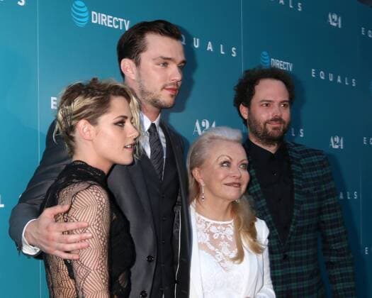LOS ANGELES - JUL 7: Kristen Stewart, Nicholas Hoult, Jacki Weaver, Drake Doremus at the Equals LA Premiere at the ArcLight Hollywood on July 7, 2016 in Los Angeles, CA  KathyxHutchins