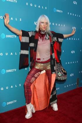LOS ANGELES - JUL 7: Kate Crash at the Equals LA Premiere at the ArcLight Hollywood on July 7, 2016 in Los Angeles, CA  KathyxHutchins