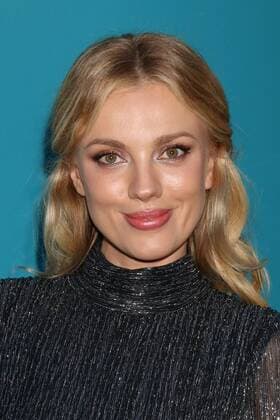 LOS ANGELES - JUL 7: Bar Paly at the Equals LA Premiere at the ArcLight Hollywood on July 7, 2016 in Los Angeles, CA  KathyxHutchins