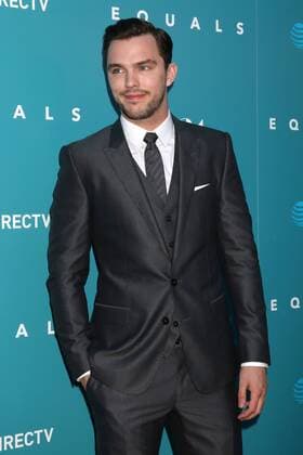LOS ANGELES - JUL 7: Nicholas Hoult at the Equals LA Premiere at the ArcLight Hollywood on July 7, 2016 in Los Angeles, CA  KathyxHutchins