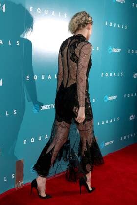 LOS ANGELES - JUL 7: Kristen Stewart at the Equals LA Premiere at the ArcLight Hollywood on July 7, 2016 in Los Angeles, CA  KathyxHutchins
