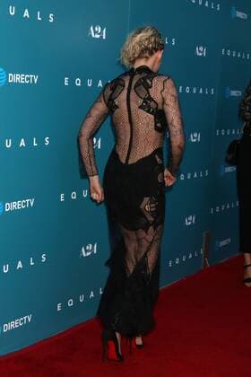 LOS ANGELES - JUL 7: Kristen Stewart at the Equals LA Premiere at the ArcLight Hollywood on July 7, 2016 in Los Angeles, CA  KathyxHutchins