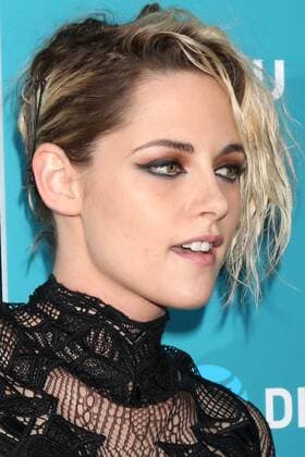 LOS ANGELES - JUL 7: Kristen Stewart at the Equals LA Premiere at the ArcLight Hollywood on July 7, 2016 in Los Angeles, CA  KathyxHutchins