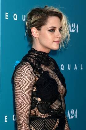 LOS ANGELES - JUL 7: Kristen Stewart at the Equals LA Premiere at the ArcLight Hollywood on July 7, 2016 in Los Angeles, CA  KathyxHutchins