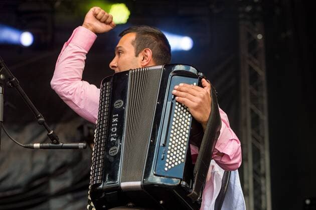 RUTH Preisverleihung auf Heidecksburg Die RUTH-Preisträger 2016 Royal Street Orchestra mit der Förder-RUTH 2016 Matthias Schriefl mit der Festival-RUTH 2016 Andrea Hotzko mit der Ehren-RUTH 2016 Stoppok - Hauptpreis zur RUTH 2016 im Bild: Royal Street Orchestra 26. Rudolstadt Festival - Roots Folk Weltmusik