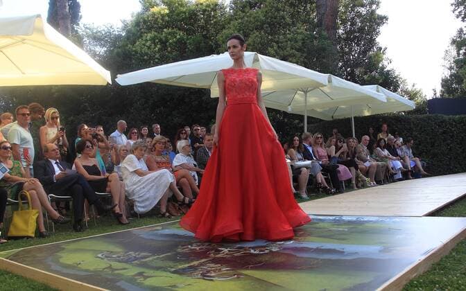 July 9, 2016 - Rome, Italy - Model on the catwalk for the Duch fashion designer ADDY VAN DEN KROMMENACKER at AltaRoma Fashion Week in Rome. Rome Italy - ZUMAi15_