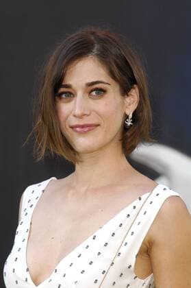 Lizzy Caplan GHOSTBUSTERS FILM PREMIERE Hollywood Patrick Rideaux PicturePerfect