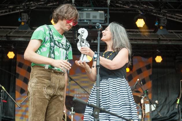 RUTH Preisverleihung auf Heidecksburg Die RUTH-Preisträger 2016 Royal Street Orchestra mit der Förder-RUTH 2016 Matthias Schriefl mit der Festival-RUTH 2016 Andrea Hotzko mit der Ehren-RUTH 2016 Stoppok - Hauptpreis zur RUTH 2016 im Bild: Matthias Schriefl 26. Rudolstadt Festival - Roots Folk Weltmusik