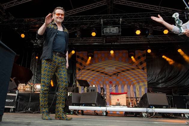 RUTH Preisverleihung auf Heidecksburg Die RUTH-Preisträger 2016 Royal Street Orchestra mit der Förder-RUTH 2016 Matthias Schriefl mit der Festival-RUTH 2016 Andrea Hotzko mit der Ehren-RUTH 2016 Stoppok - Hauptpreis zur RUTH 2016 im Bild: Stoppok 26. Rudolstadt Festival - Roots Folk Weltmusik