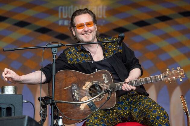 RUTH Preisverleihung auf Heidecksburg Die RUTH-Preisträger 2016 Royal Street Orchestra mit der Förder-RUTH 2016 Matthias Schriefl mit der Festival-RUTH 2016 Andrea Hotzko mit der Ehren-RUTH 2016 Stoppok - Hauptpreis zur RUTH 2016 im Bild: Stoppok 26. Rudolstadt Festival - Roots Folk Weltmusik