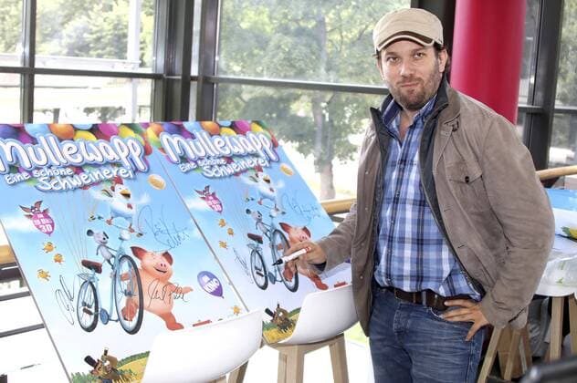 Christian Ulmen bei der Premiere des Kinofilms Mullewapp - Eine schöne Schweinerei im Cinemaxx Dammtor. Hamburg, 09.07.2016 Foto:xgbrcix xFuturexImage