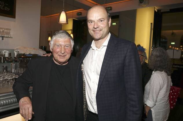 Michael Bogdanov und Axel Schneider bei der Premiere des Theaterstücks Wand an Wand in den Kammerspielen. Hamburg, 09.07.2016 Foto:xgbrcix xFuturexImage