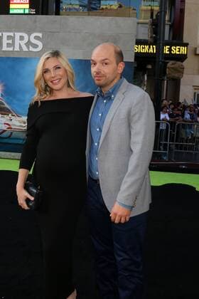 LOS ANGELES - JUL 9: June Diane Raphael, Paul Scheer at the Ghostbusters Premiere at the TCL Chinese Theater IMAX on July 9, 2016 in Los Angeles, CA  KathyxHutchins
