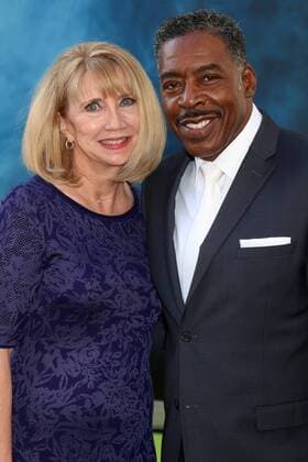 LOS ANGELES - JUL 9: Linda Kingsberg, Ernie Hudson at the Ghostbusters Premiere at the TCL Chinese Theater IMAX on July 9, 2016 in Los Angeles, CA  KathyxHutchins
