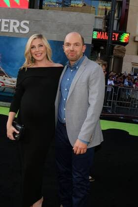 LOS ANGELES - JUL 9: June Diane Raphael, Paul Scheer at the Ghostbusters Premiere at the TCL Chinese Theater IMAX on July 9, 2016 in Los Angeles, CA  KathyxHutchins