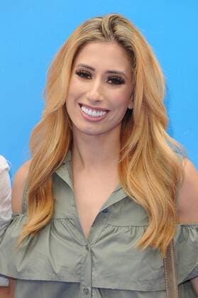 Stacey Solomon attends the UK Gala Screening of Finding Dory at Odeon Leicester Square in London. July 10th 2016  PTYx162212