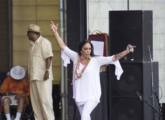 July 10, 2016 - Chicago, IL, USA - Thousands gathered in Grant Park, Chicago on Sunday, July 10th, to see the final concert of the popular Taste of Chicago Festival. Sheila E got the crowd moving to her beat. She later joined the Isley Brothers during their performance. The audience was literally dancing in the aisles as some of the oldies were played. Pictured Sheila E Chicago USA - ZUMAh86_