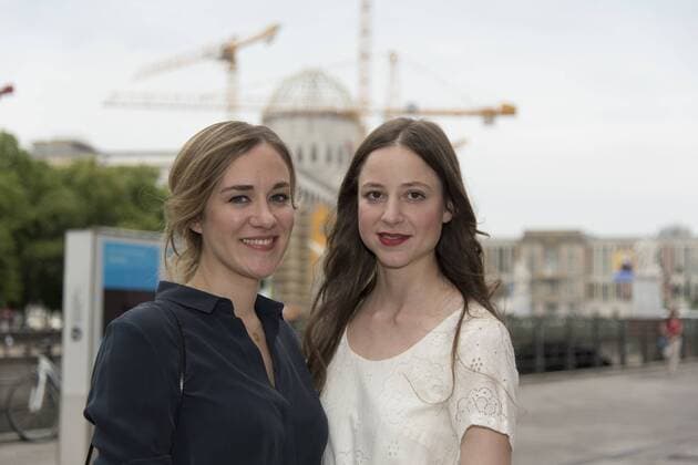 11.07.2016, xbpx, Berlin, Zeughauskino, Premiere, Der Traum von Olympia - Die Nazi-Spiele von 1936 , v.l. Annina Hellenthal, Sandra von Ruffin, Copyright: Koch Eibner-Pressefoto EP_UKH