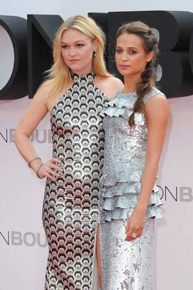 Alicia Vikander and Julia Stiles attending the European Premiere of Jason Bourne at Odeon Leicester Square, in London. July 11th 2016  PTYx162234