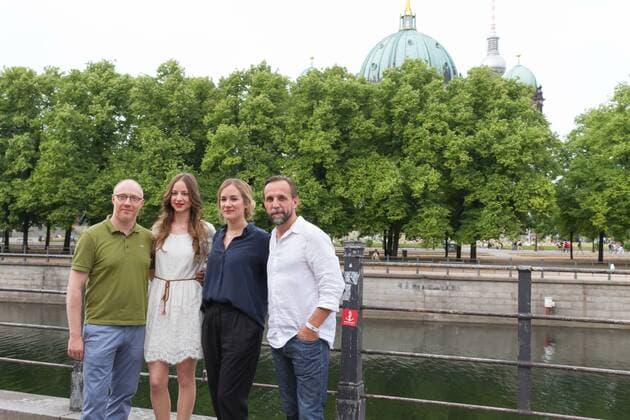 Simon Schwarz, Sandra von Ruffin, Annina Hellenthal und Gotthard Lange - Premiere Der Traum von Olympia - Die Nazi-Spiele von 1936 im Zeughaus in Berlin am 11.07.2016. Premiere Der Traum von Olympia - Die Nazi-Spiele von 1936