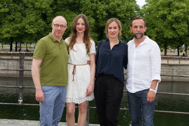 Simon Schwarz, Sandra von Ruffin, Annina Hellenthal und Gotthard Lange - Premiere Der Traum von Olympia - Die Nazi-Spiele von 1936 im Zeughaus in Berlin am 11.07.2016. Premiere Der Traum von Olympia - Die Nazi-Spiele von 1936