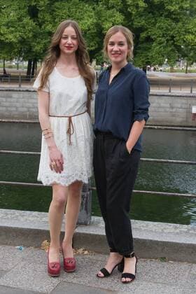Sandra von Ruffin und Annina Hellenthal - Premiere Der Traum von Olympia - Die Nazi-Spiele von 1936 im Zeughaus in Berlin am 11.07.2016. Premiere Der Traum von Olympia - Die Nazi-Spiele von 1936