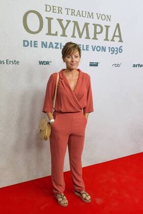Carolina Vera - Premiere Der Traum von Olympia - Die Nazi-Spiele von 1936 im Zeughaus in Berlin am 11.07.2016. Premiere Der Traum von Olympia - Die Nazi-Spiele von 1936