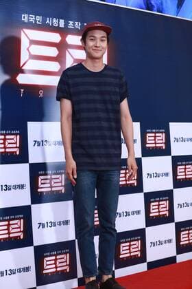 Ye won Kang,Tae-hoon Kim,Jeong-jin Lee and Jang-yoon Jeong attend the vip premiere of Trick in Seoul, Korea on 11th July, 2016.(China and Korea Rights Out)  2016071201202