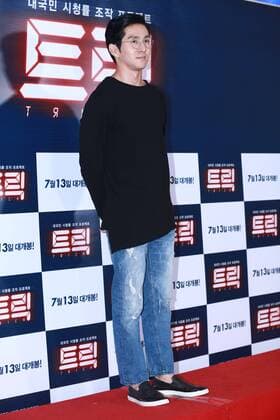Ye won Kang,Tae-hoon Kim,Jeong-jin Lee and Jang-yoon Jeong attend the vip premiere of Trick in Seoul, Korea on 11th July, 2016.(China and Korea Rights Out)  2016071201212