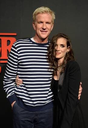 Bilder des Tages Cast members Matthew Modine and Wynona Ryder attend Netflix s supernatural mystery thriller Stranger Things at Mack Sennett Studios in Los Angeles on July 11, 2016. Storyline: A strange town where everyone knows everyone Is subject to a peculiar incident. The town then undergoes a state of panic, before the government becomes involved.  LAP2016071102 JIMxRUYMEN