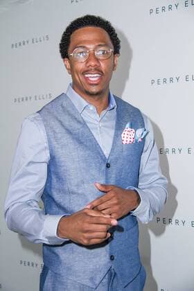 Nick Cannon, der Comedian und Schauspieler bei der Ankunft zur Perry Ellis Fashion Show am 11.07.2016 im Rahmen der Mercedes-Benz NY Fashion Week S S 2017 in New York New York Fashion Week S S 2017 - Perry Ellis Presentation Event Men s Fashion 