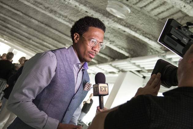 Nick Cannon, der Comedian und Schauspieler bei der Ankunft zur Perry Ellis Fashion Show am 11.07.2016 im Rahmen der Mercedes-Benz NY Fashion Week S S 2017 in New York New York Fashion Week S S 2017 - Perry Ellis Presentation Event Men s Fashion 
