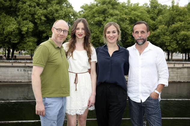 Simon Schwarz, Sandra von Ruffin, Annina Hellenthal und Gotthard Lange bei der Premiere des ARD Dokudramas Der Traum von Olympia - Die Nazi-Spiele von 1936 im Zeughauskino. Berlin, 11.07.2016 Foto:xS.xGabschx xFuturexImage