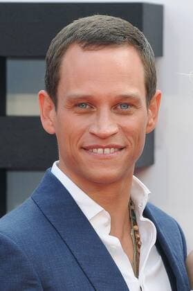 German actor Vinzenz Kiefer attending the European Premiere of Jason Bourne at Odeon Leicester Square, in London. July 11th 2016  PTYx162234