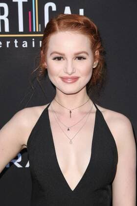 Madelaine Petsch bei der Undrafted Kino Premiere am 11.07.2016 in Hollywood, Los Angeles Undrafted Kinopremierein Los Angeles, 2016 