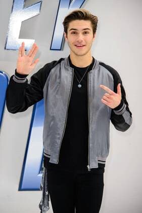 . 12 07 2016. London, United Kingdom. George Shelley attends the European Premiere of Star Trek Beyond.  xChrisxJosephx xi-Imagesx IIM-13155-0046