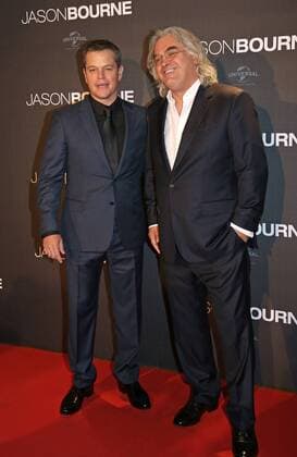 Matt Damon (L) and Paul Greengrass attend the French premiere of the film Jason Bourne in Paris on July 12, 2016.  PAR20160712719 DAVIDxSILPA