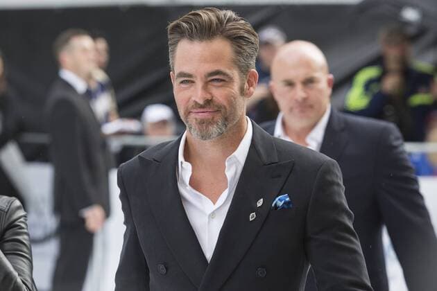 London, UK. 12 July 2016. Actor Chris Pine (Captain Kirk). Red carpet arrivals for Star Trek Beyond. Paramount Pictures presents the European Premiere of Star Trek Beyond at the Empire Leicester Square. Star Trek Beyond Premiere, London, UK