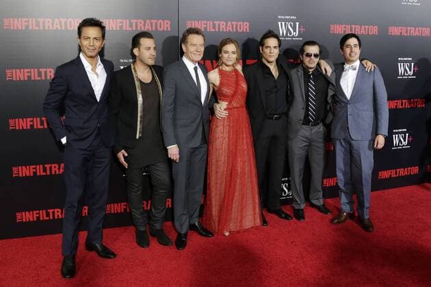 Benjamin Bratt, Brad Furman, Bryan Cranston, Diane Kruger, Yul Vazquez, John Leguizamo and Daniel Hammond attend The Infiltrator New York premiere at AMC Loews Lincoln Square 13 theater on July 11, 2016 in New York City. Foto:xD.xvanxTinex xFuturexImage