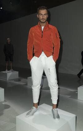 New York Fashion Week - CP Company Modenschau USA: CP Company NYFWM SS2017 Model shows off dress by CP Company during New York Fashion week mens Spring Summer 2017 at Skylight Clarkson.  LevxRadin