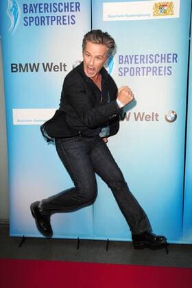 Bilder des Tages Timothy Peach bei der Verleihung Bayerischer Sportpreis am 16.07.2016 in München Verleihung Bayerischer Sportpreis 2016 in Muenchen 