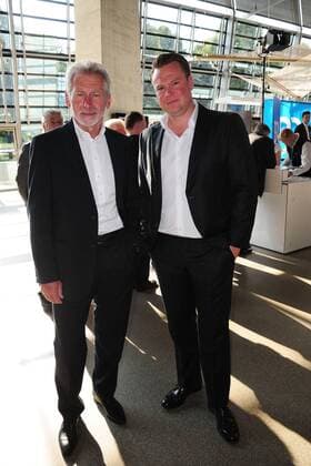 Paul Breitner mit seinem Sohn Max bei der Verleihung Bayerischer Sportpreis am 16.07.2016 in München Verleihung Bayerischer Sportpreis 2016 in Muenchen 
